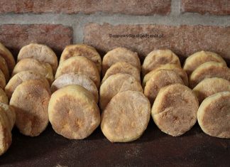 proziaki – bułeczki bez drożdży