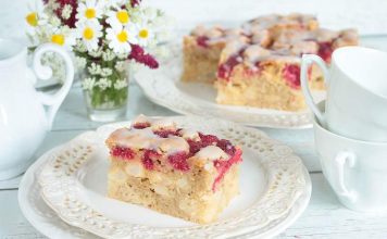 ciasto jabłkowo malinowe